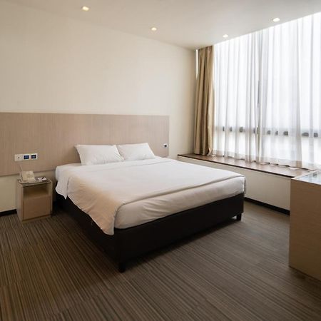 Aqueen Hotel Lavender سنغافورة المظهر الخارجي الصورة