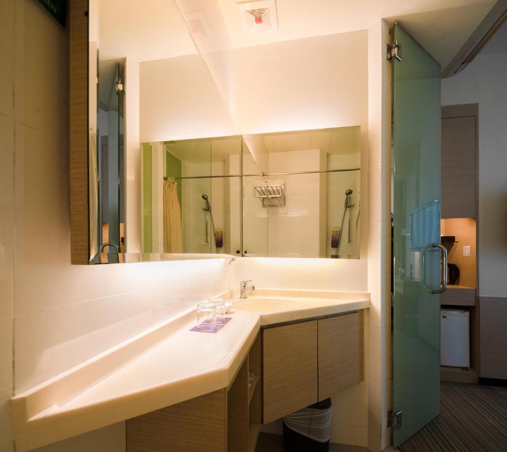 Aqueen Hotel Lavender سنغافورة المظهر الخارجي الصورة